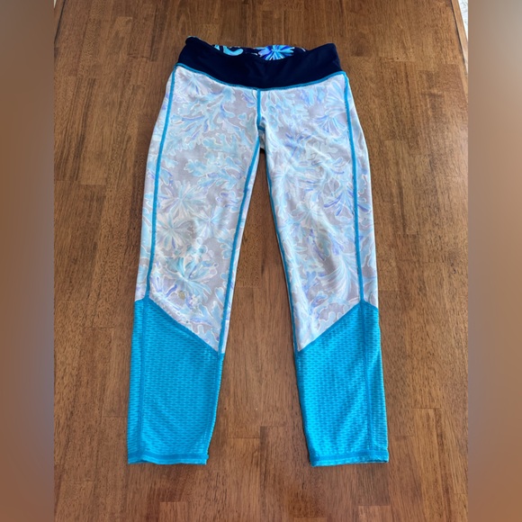 Lilly Pulitzer Luxletic Weekender Midi Leggings SZ S Bright Navy In Too Deep - Picture 13 of 15